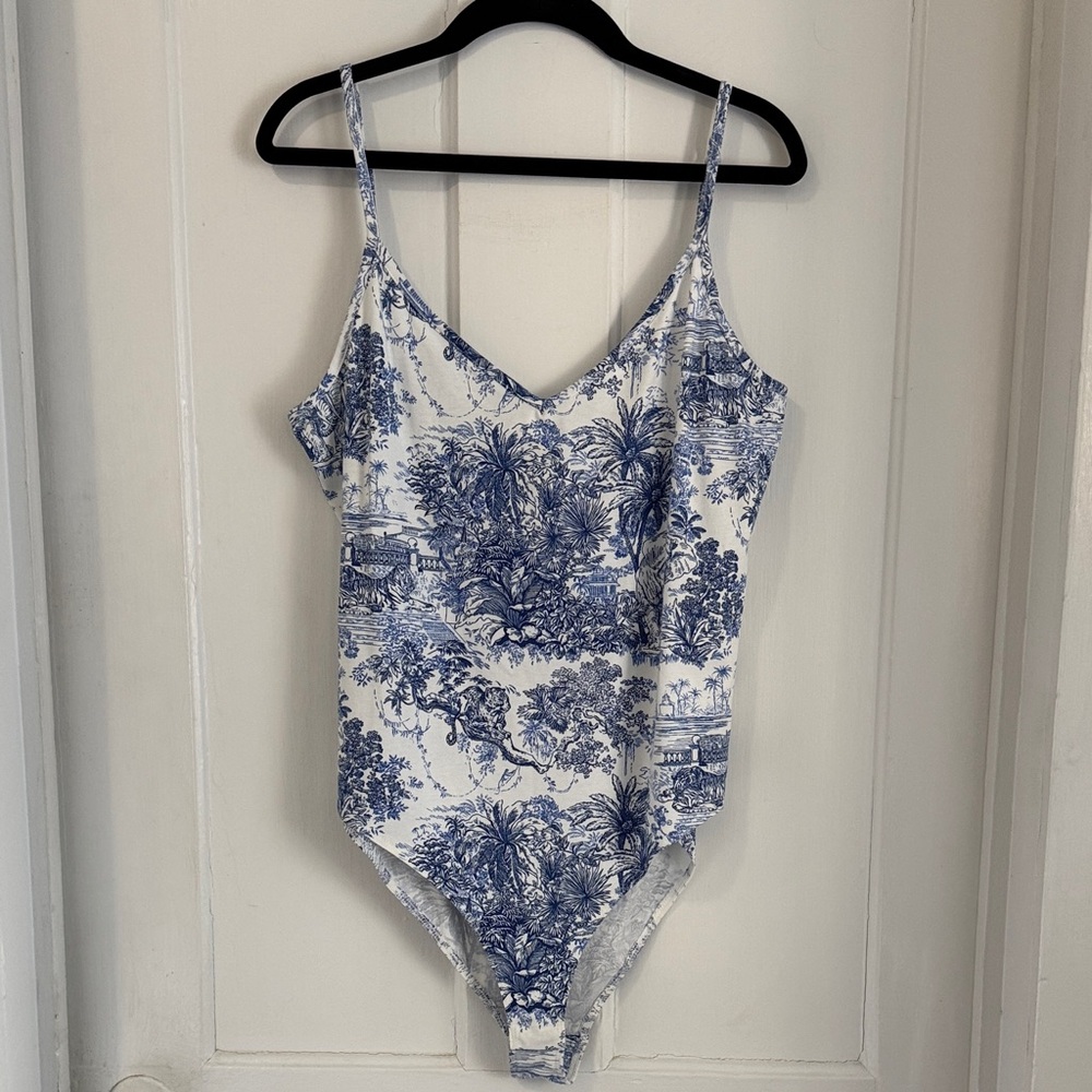 H&M Sleeveless Patterned Bodysuit